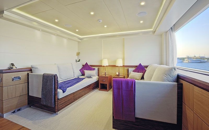 QUARANTA Curvelle 34m Luxury Superyacht Convertible Saloon