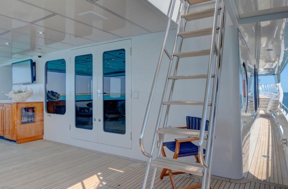 REFLECTIONS - Pacific Mariner 85