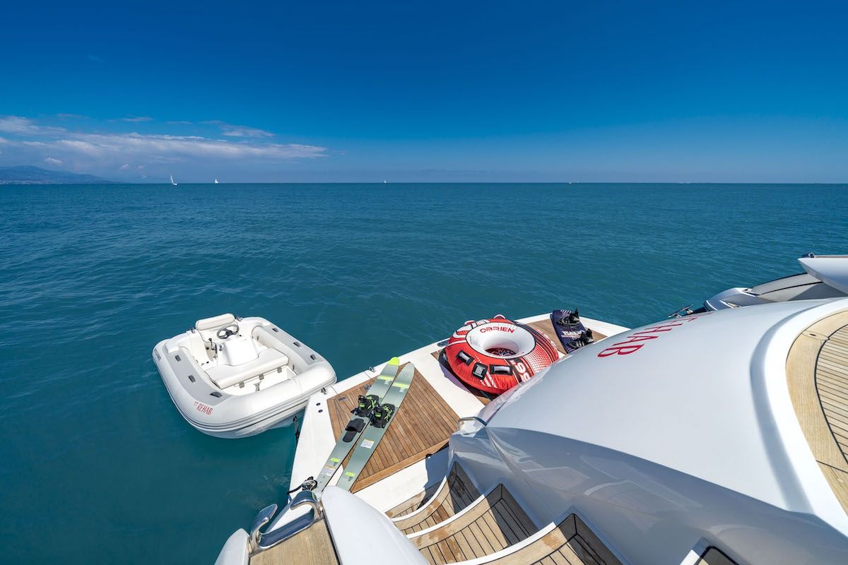 REHAB - Sunseeker Predator 68