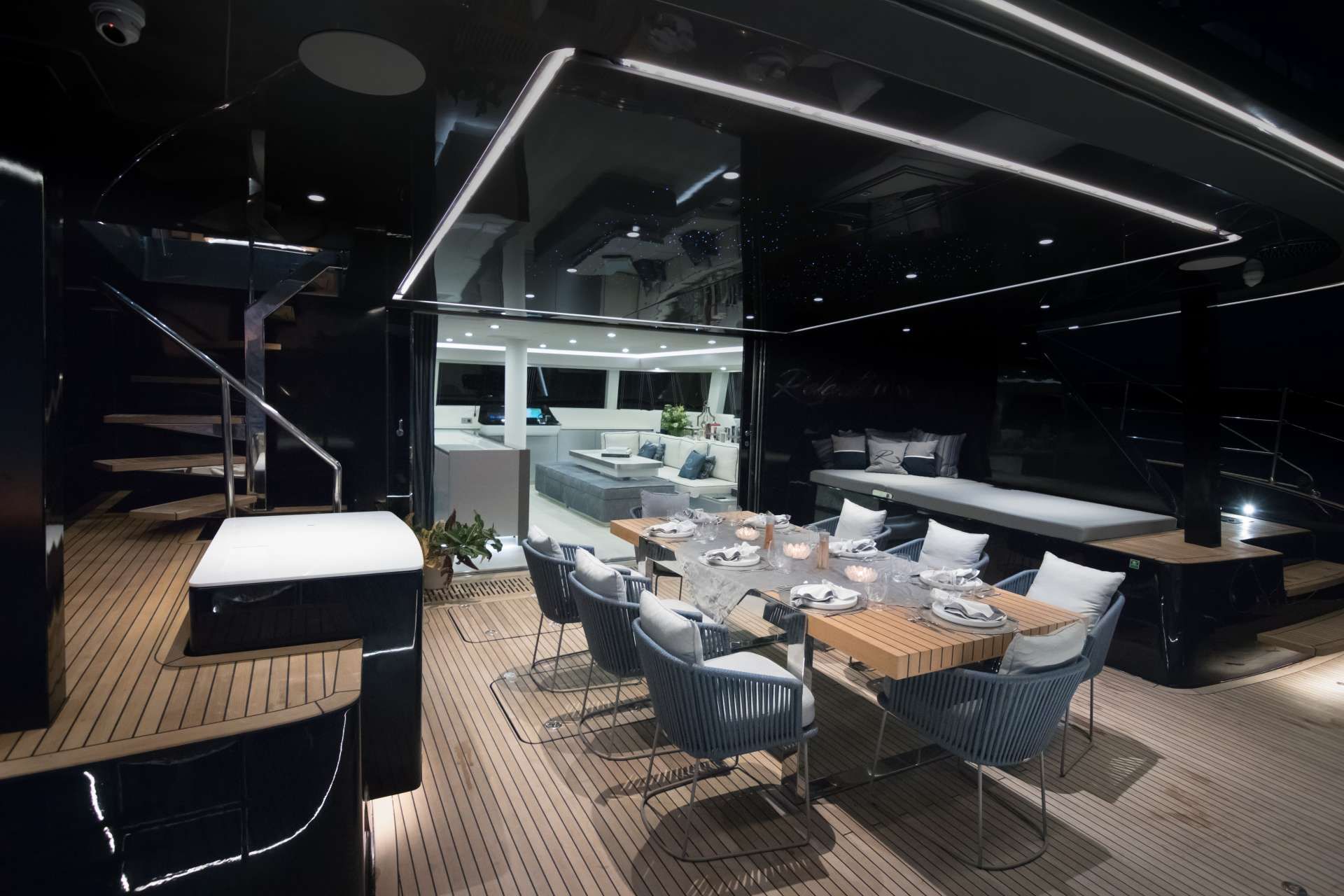 aft deck dining area