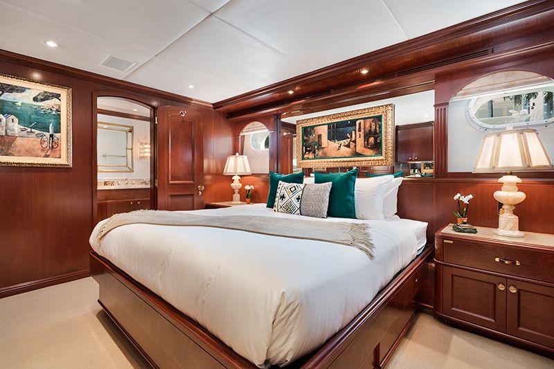 RELENTLESS Trinity 145 Luxury Superyacht Guest Cabin