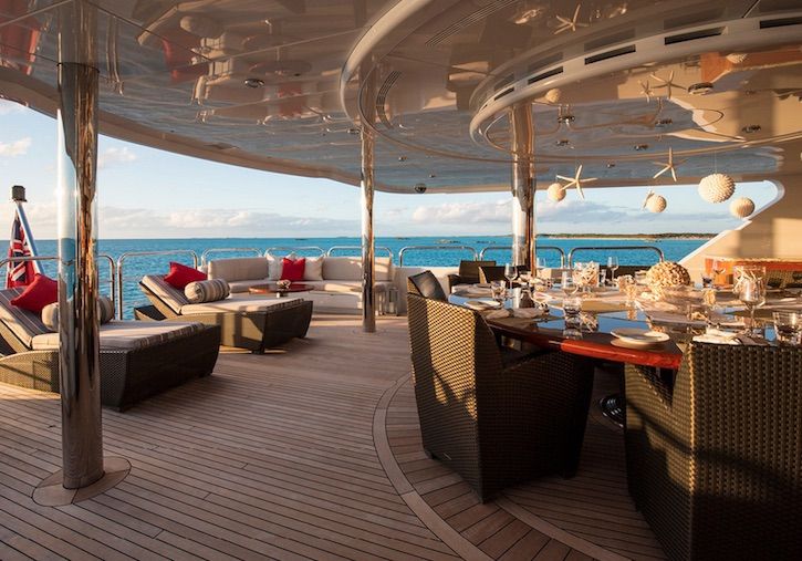 Upperdeck