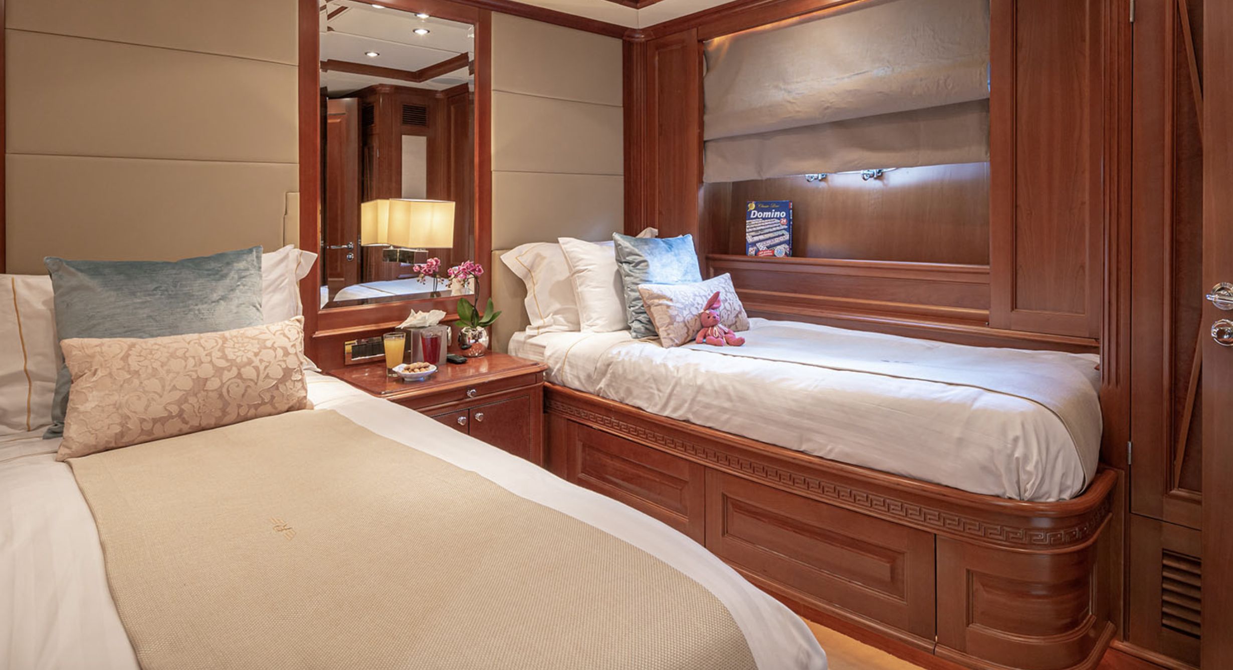 RIVA Benetti 120 Classic Cabin