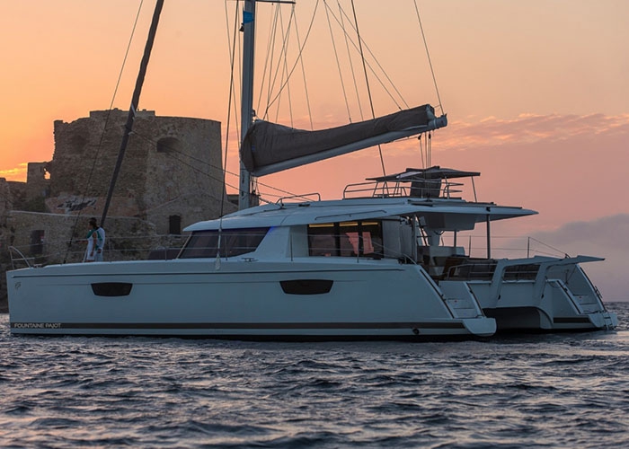 Crewed Catamaran Fountaine Pajot Saba 50 - 5 Cabins - Bora Bora ...