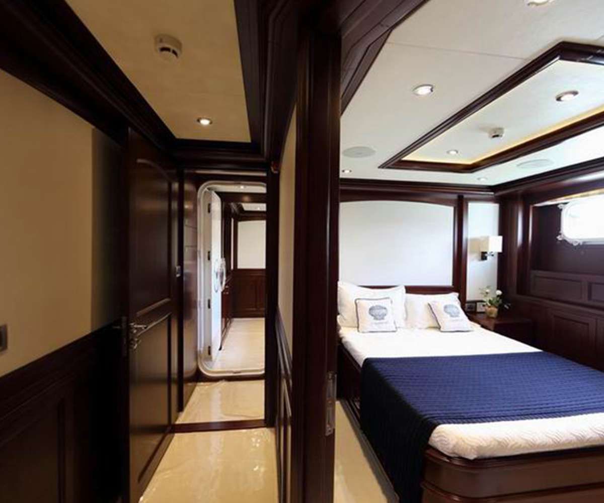 SAMSARA Cabin