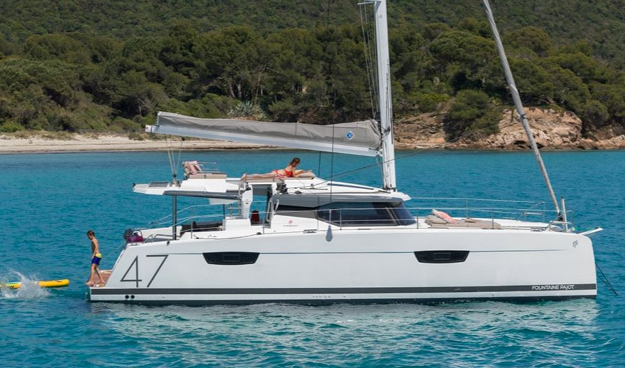 Saona 47ft - Sailing