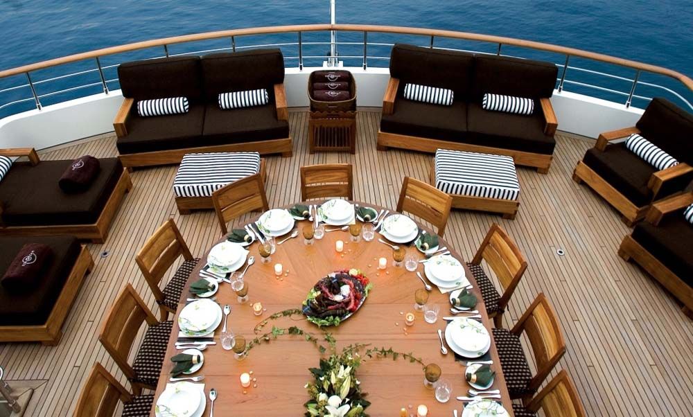 Upper Aft Deck Dining
