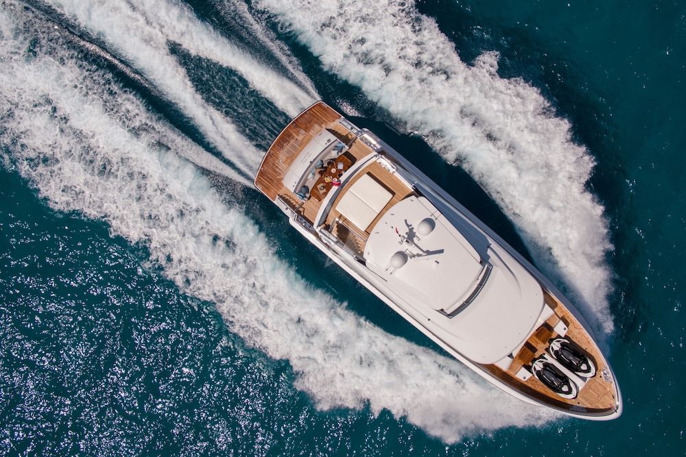 SEA STORY - Exterior