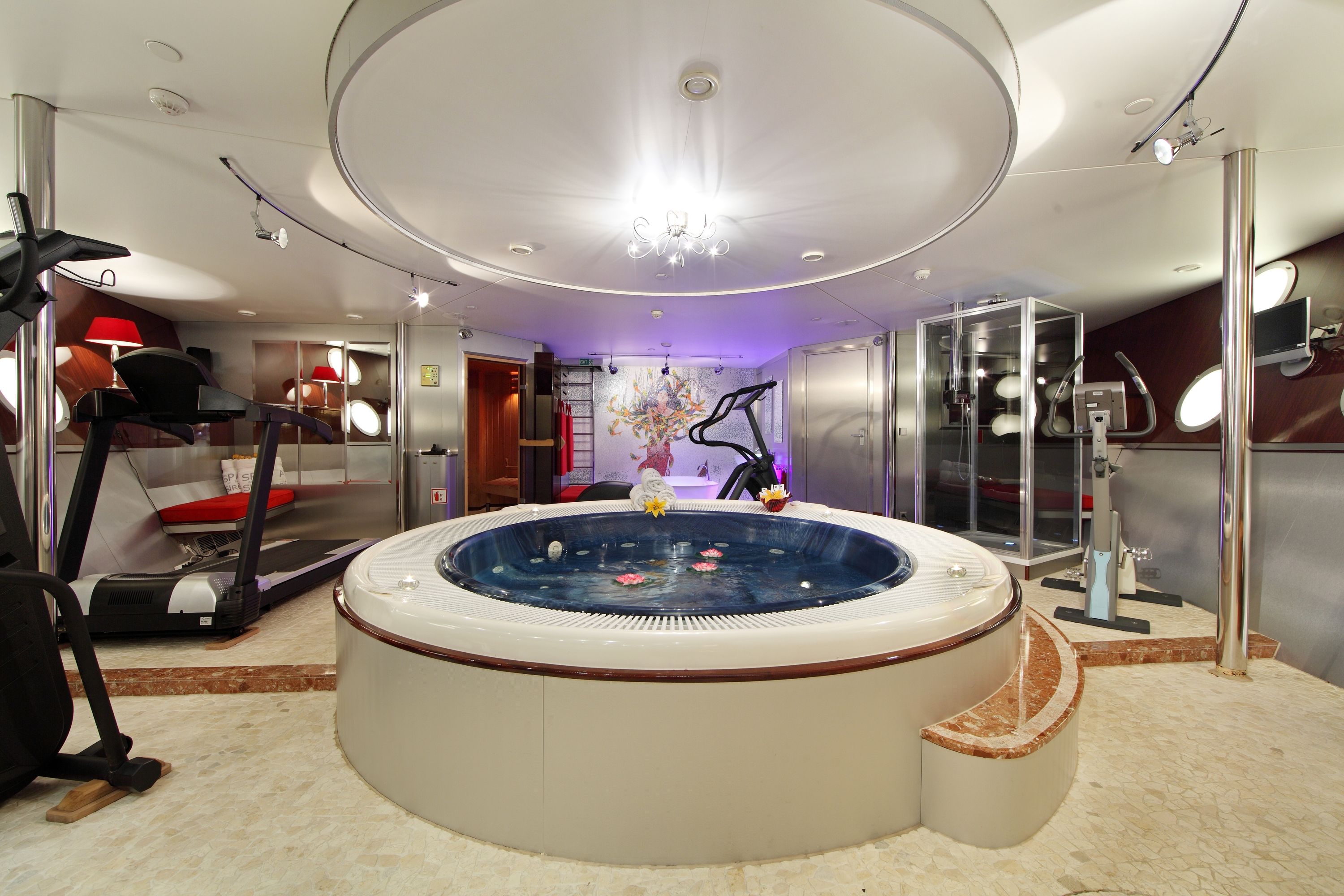 SHERAKHAN - Verkerk 228 - Gym and Spa