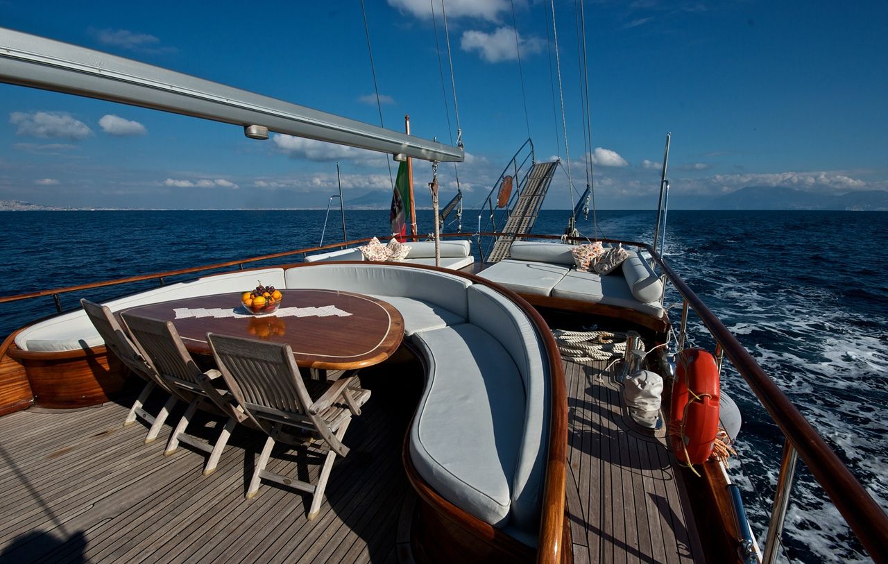SILVER STAR Amalfi Coast Gulet Charter Dining