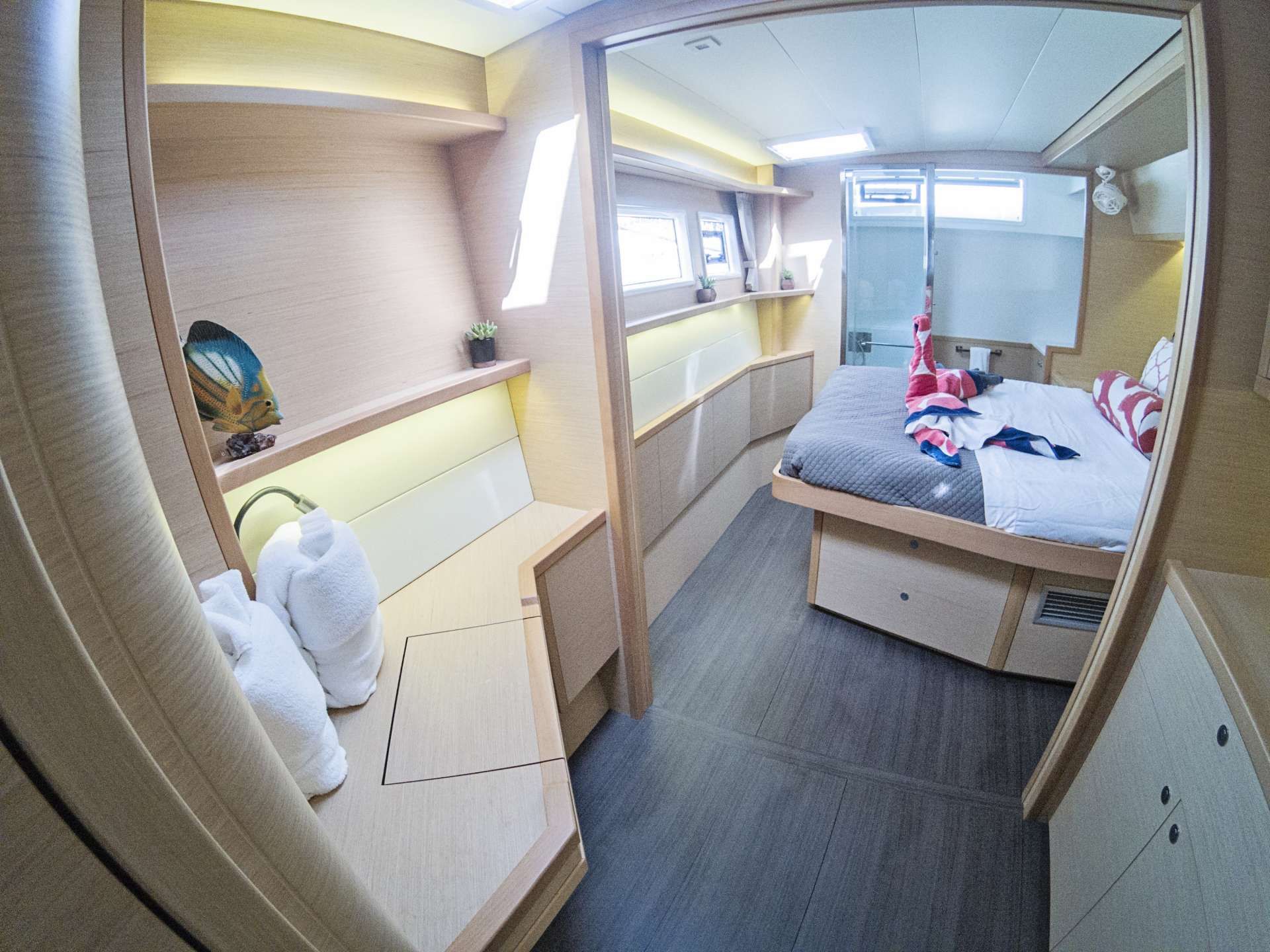 STOP WORK ORDER Lagoon 52 Master Cabin