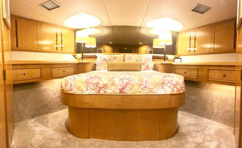 VIP cabin