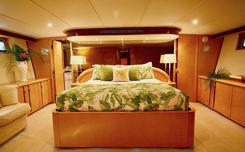 master cabin