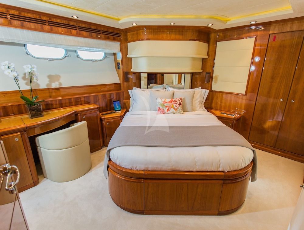 TACOS OF THE SEA - Ferretti 112