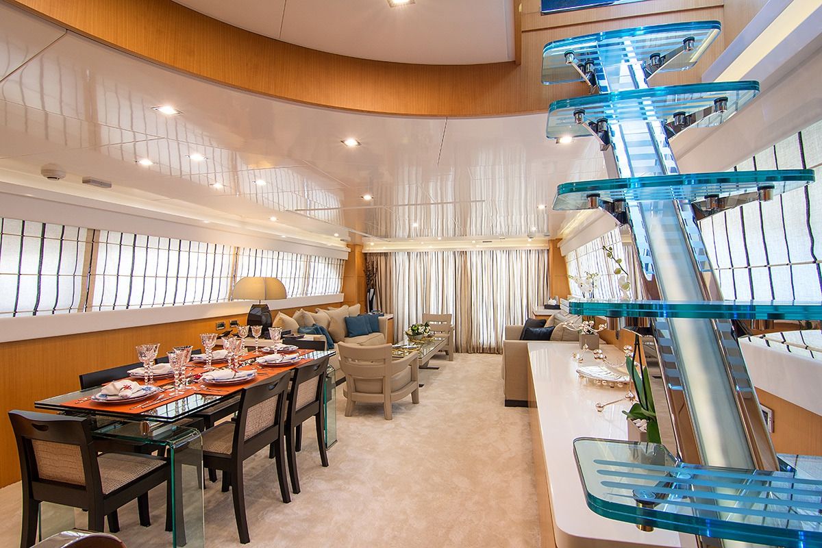 TALYNE Canados 27m Dining and Salon