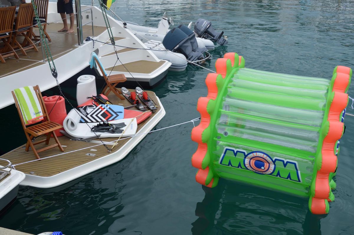 THE ANNEX Leopard 58 Crewed Catamaran Water Toys