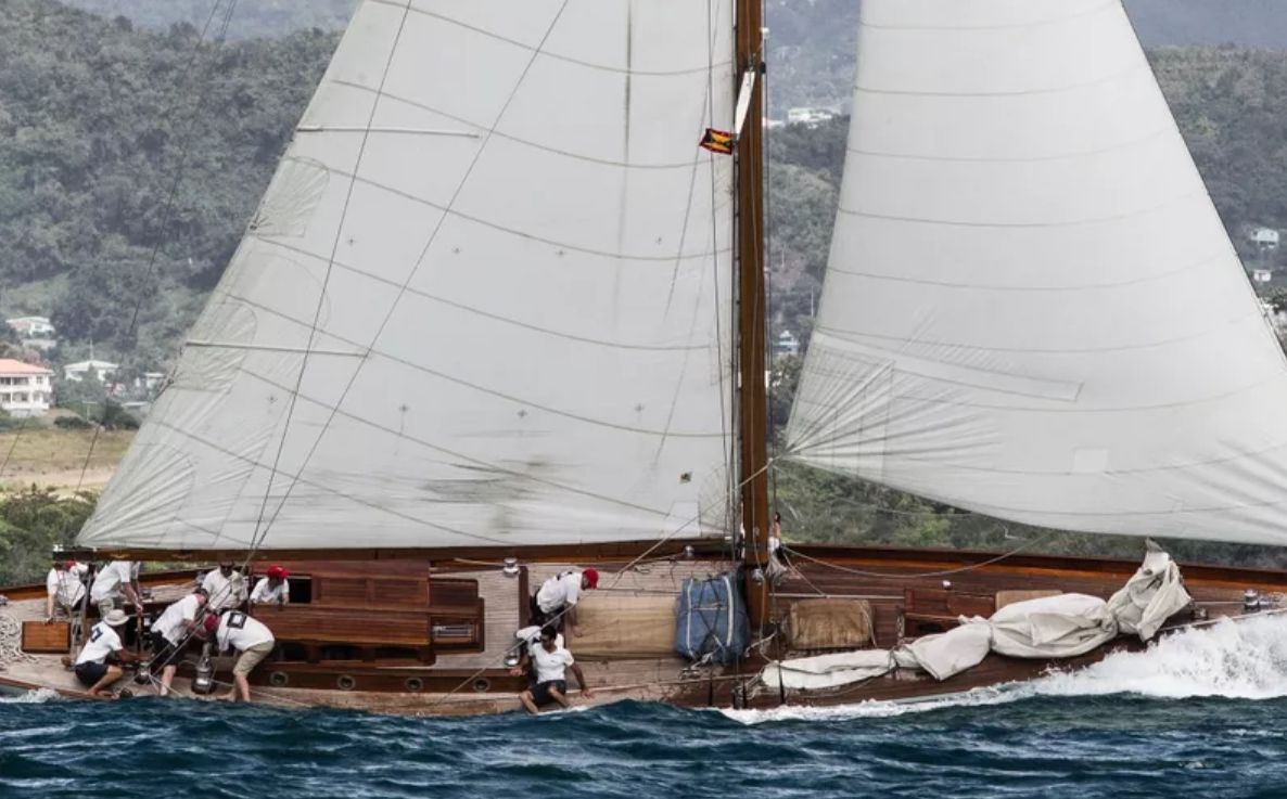 THE BLUE PETER Classic Yacht Racing