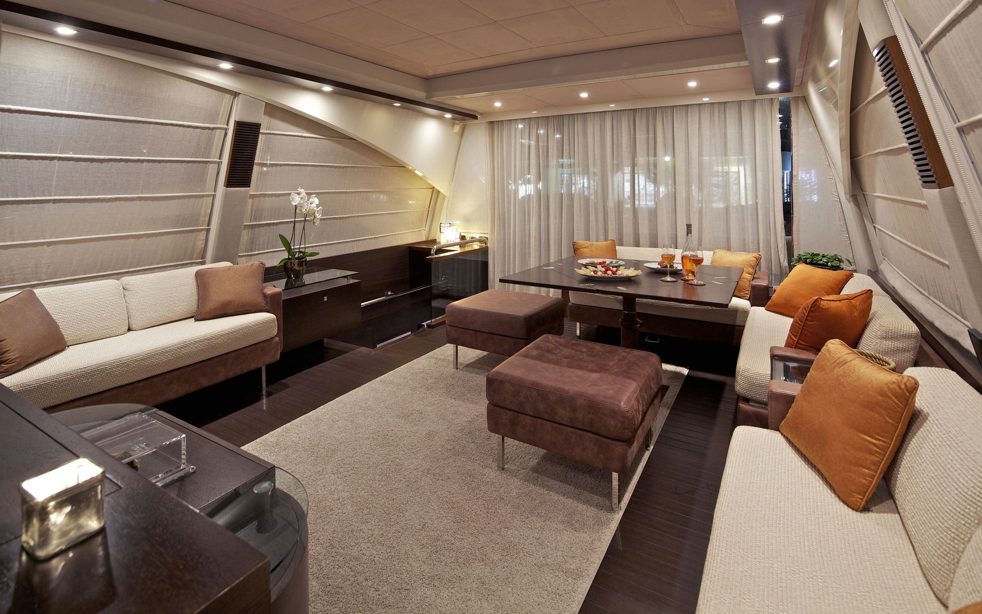 THEA MALTA Azimut 86 Salon