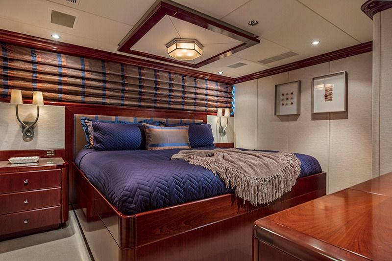 THREE FORKS Christensen 49m Guest
