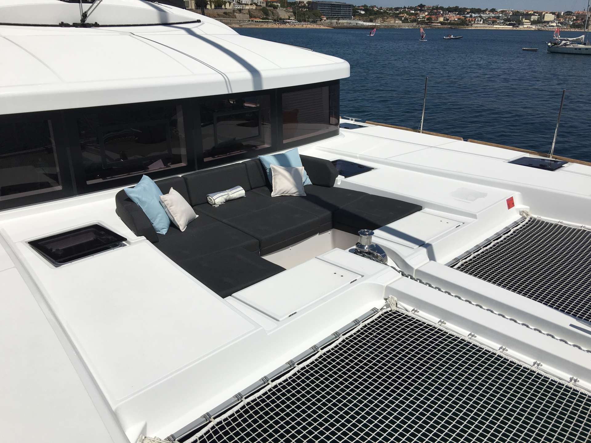 VENTANA Lagoon 52 Cockpit