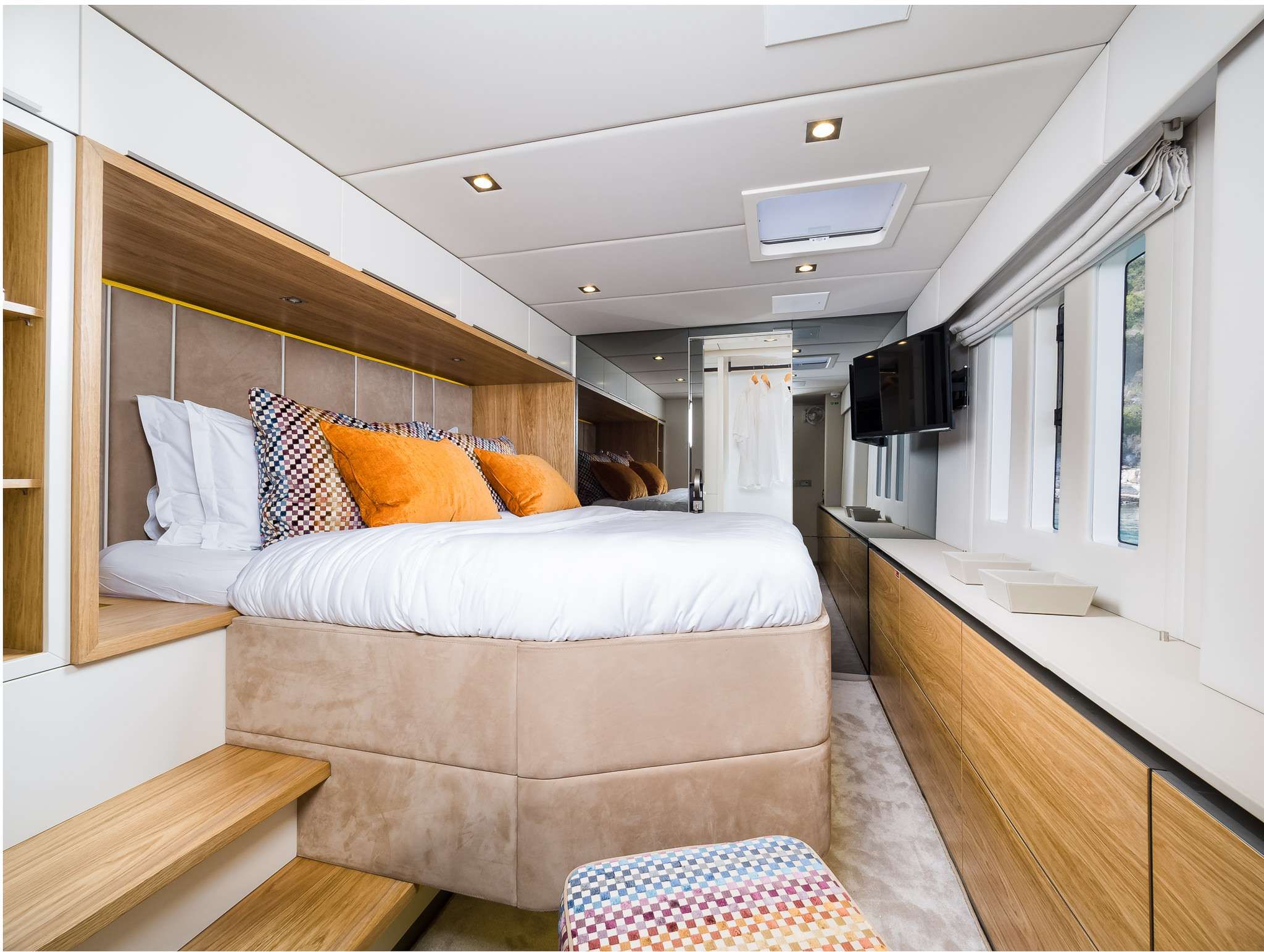 master cabin