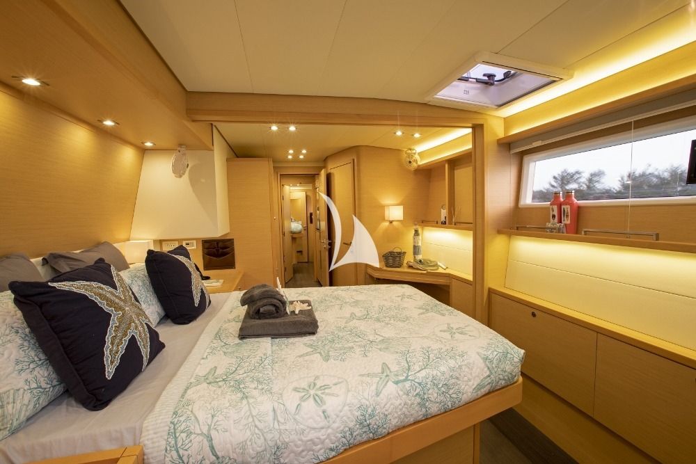 WHISPERS II Lagoon 560 Bahamas Master Suite