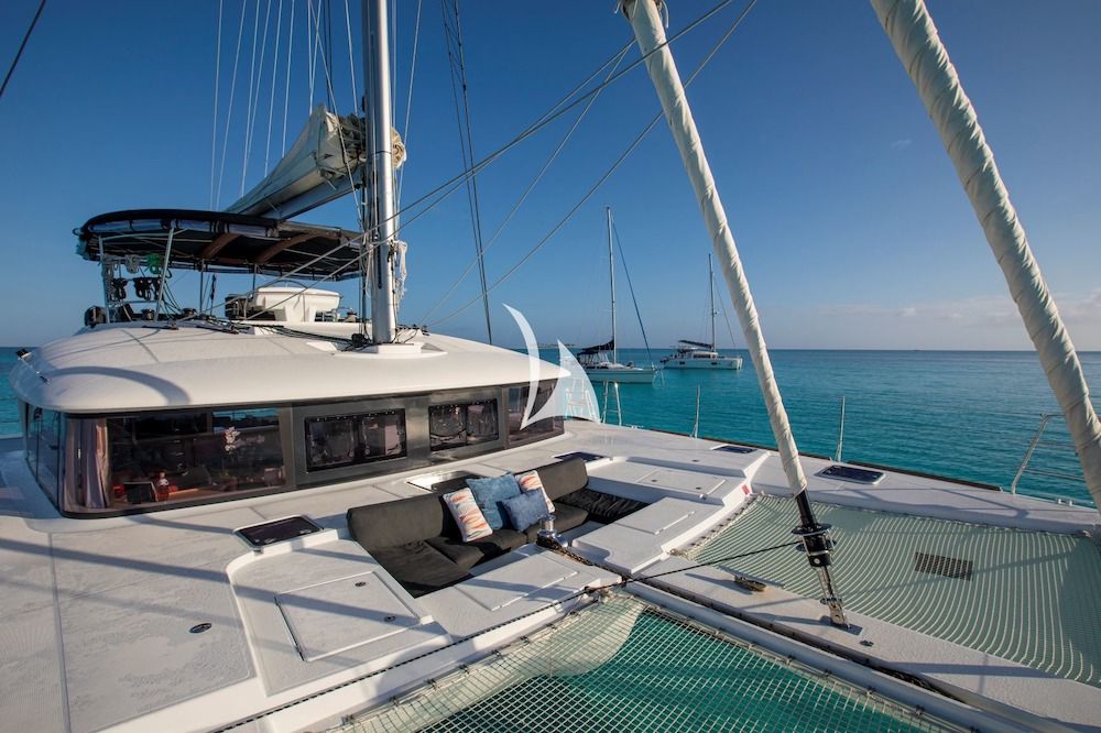 WHISPERS II Lagoon 560 Bahamas Bow