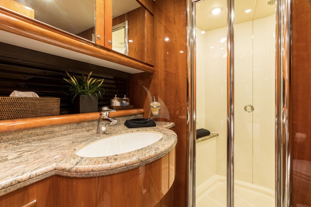 VIP bathroom
