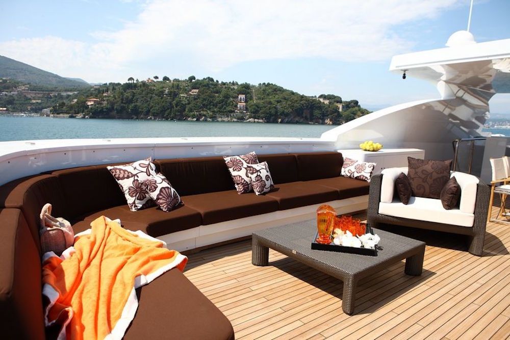 Outdoor Lounge