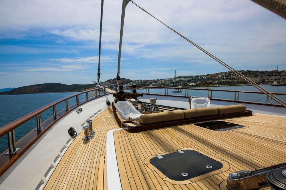 ZANZIBA Etemoglu 40m Luxury Sailing Yacht Sun Lounge