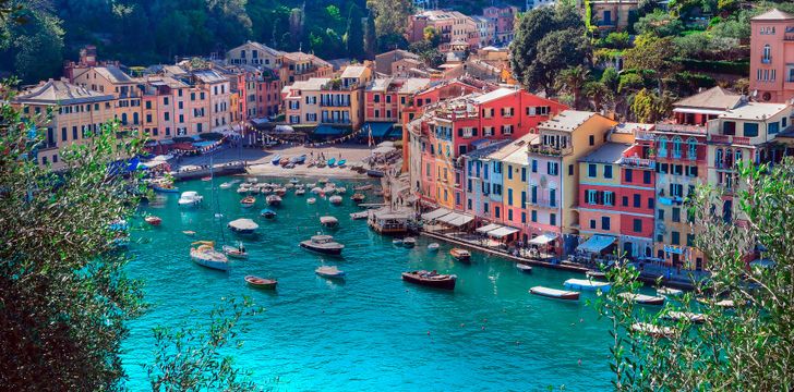 Portofino-Amalfi-Coast-Colourful-Town-Italy