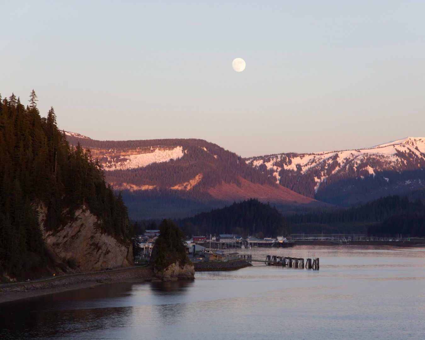 alaskan coastal village on chichagof island