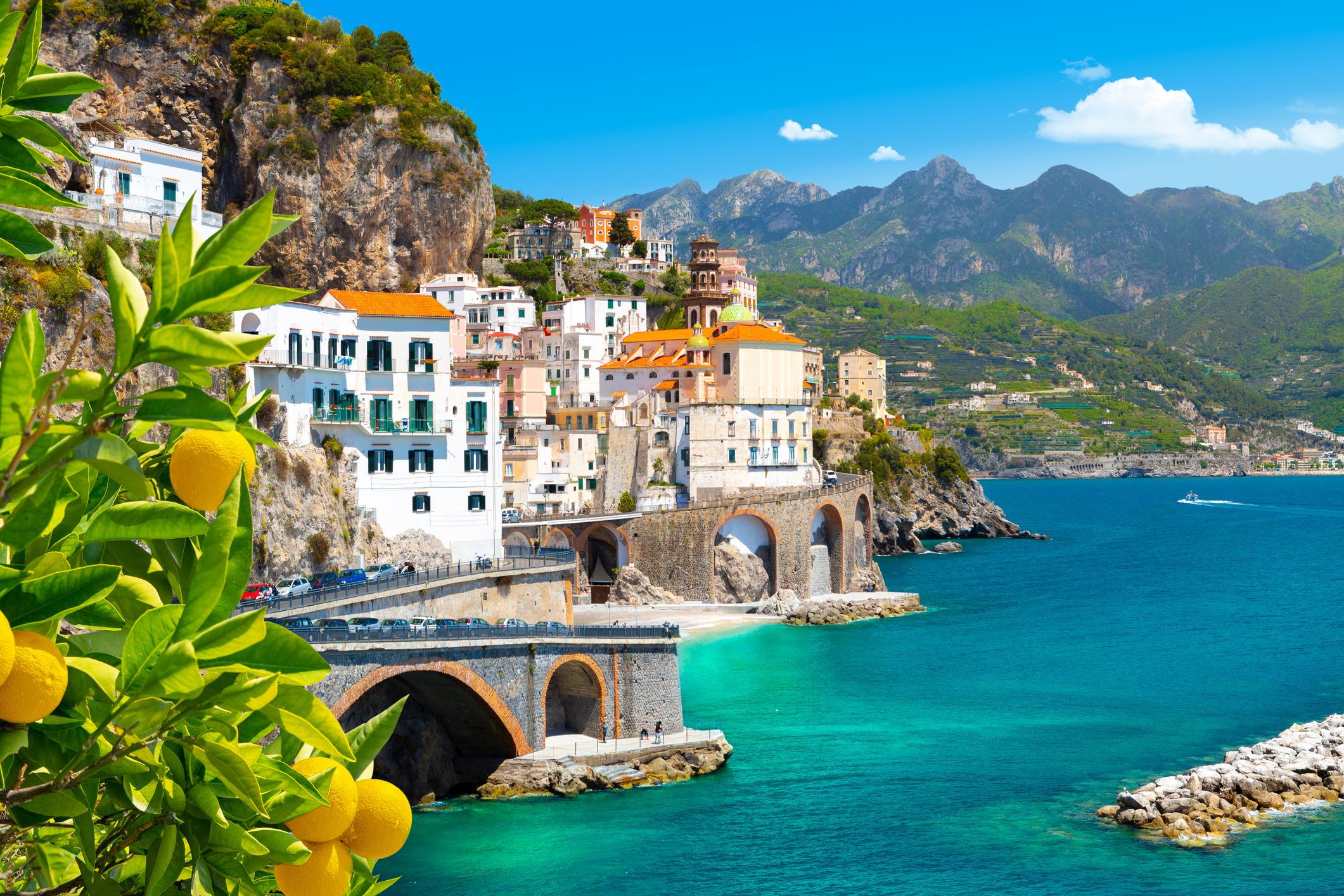 the perfect time to explore the amalfi coast on a yacht charter