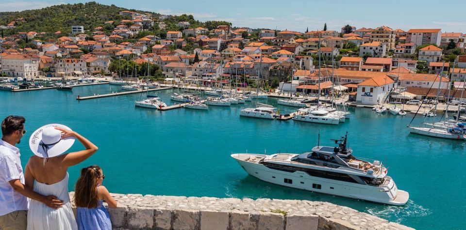 Croatia Yacht Charter Guide - Discover the Adriatic Coast