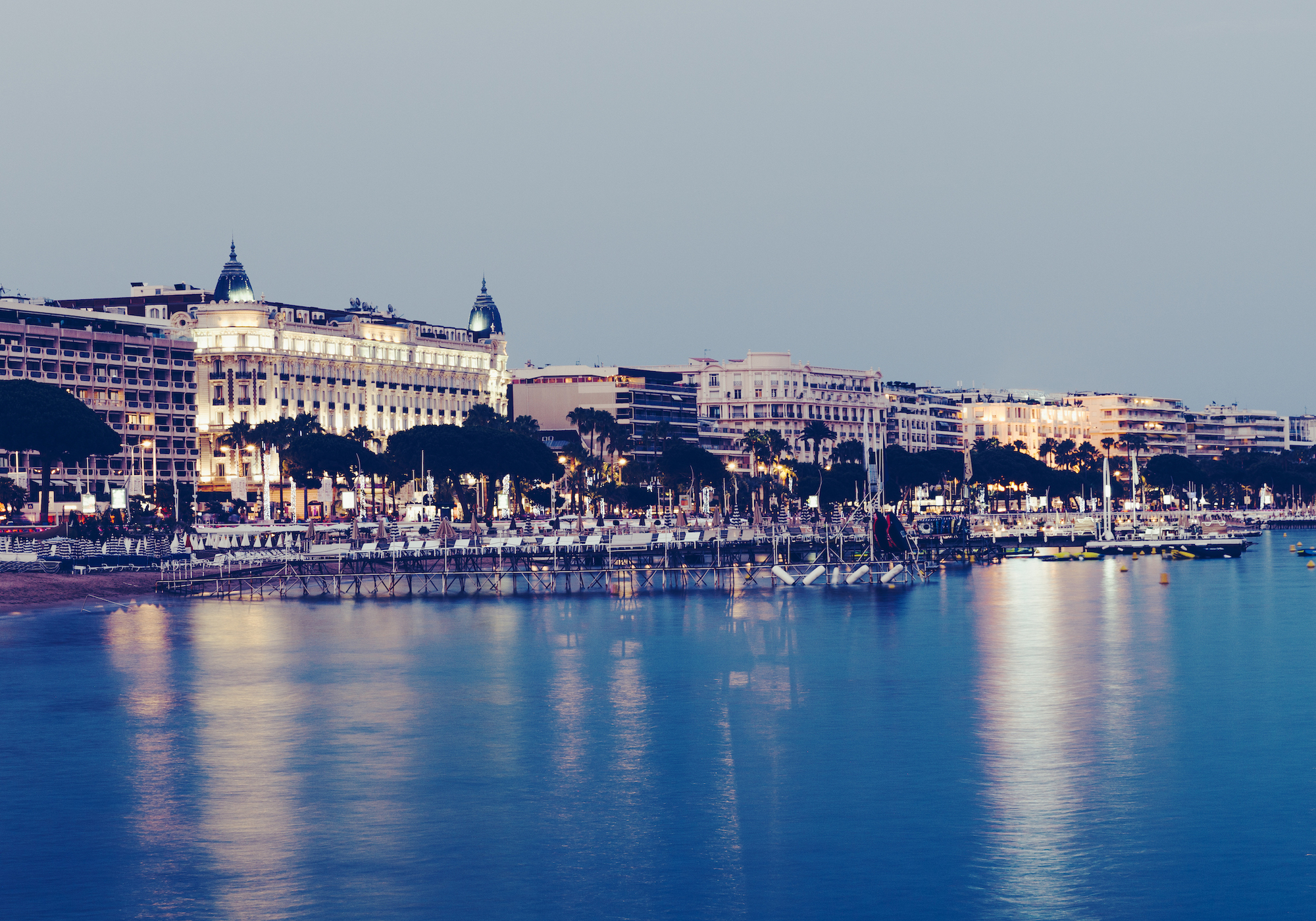 Cannes,French Riviera Motor Yacht Charter Guide Grid