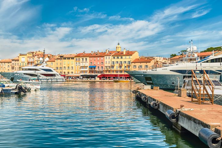 St Tropez Luxury Yacht Charter Guide | French Riviera