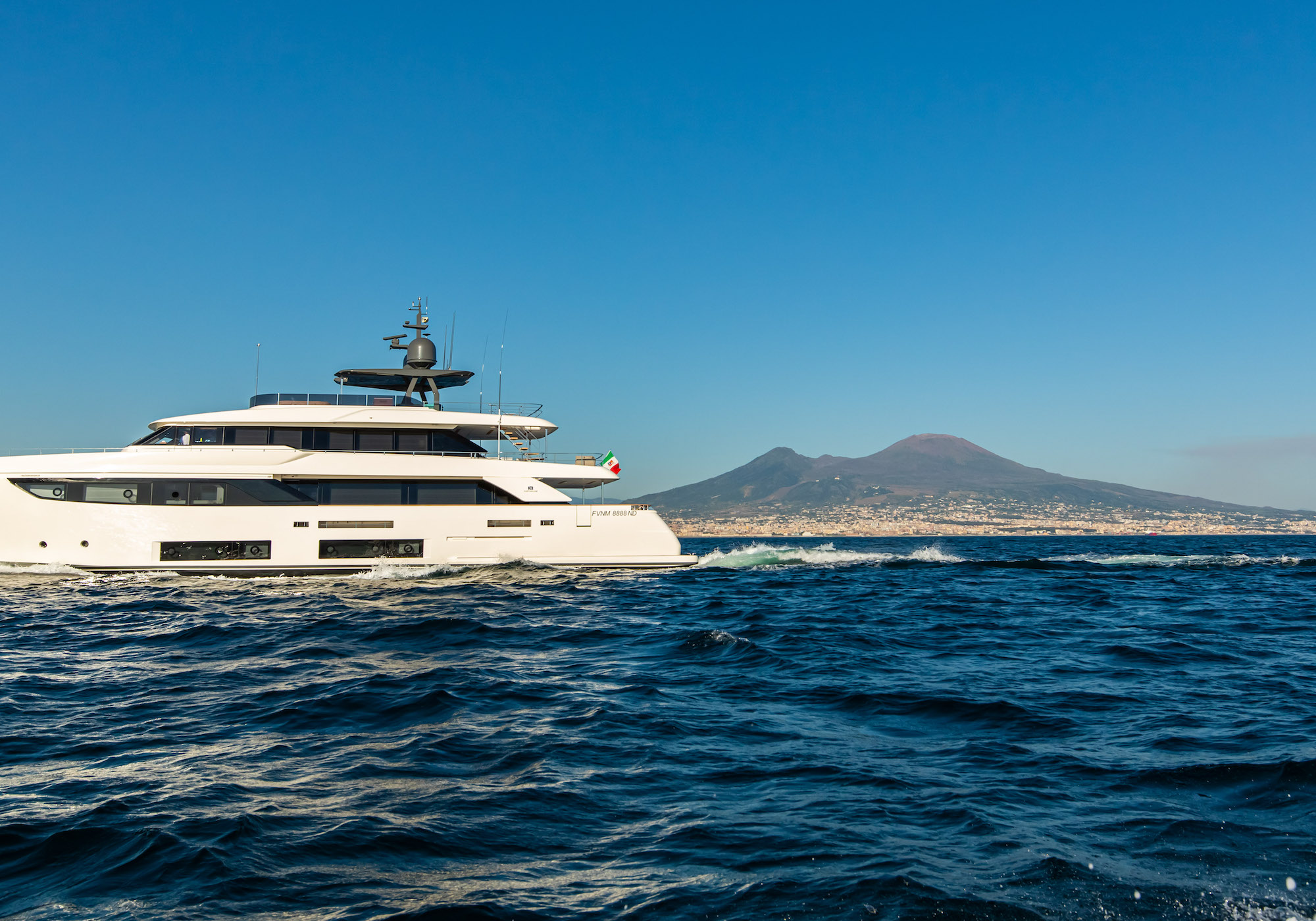 Italy Motor Yacht Charter Guide Grid
