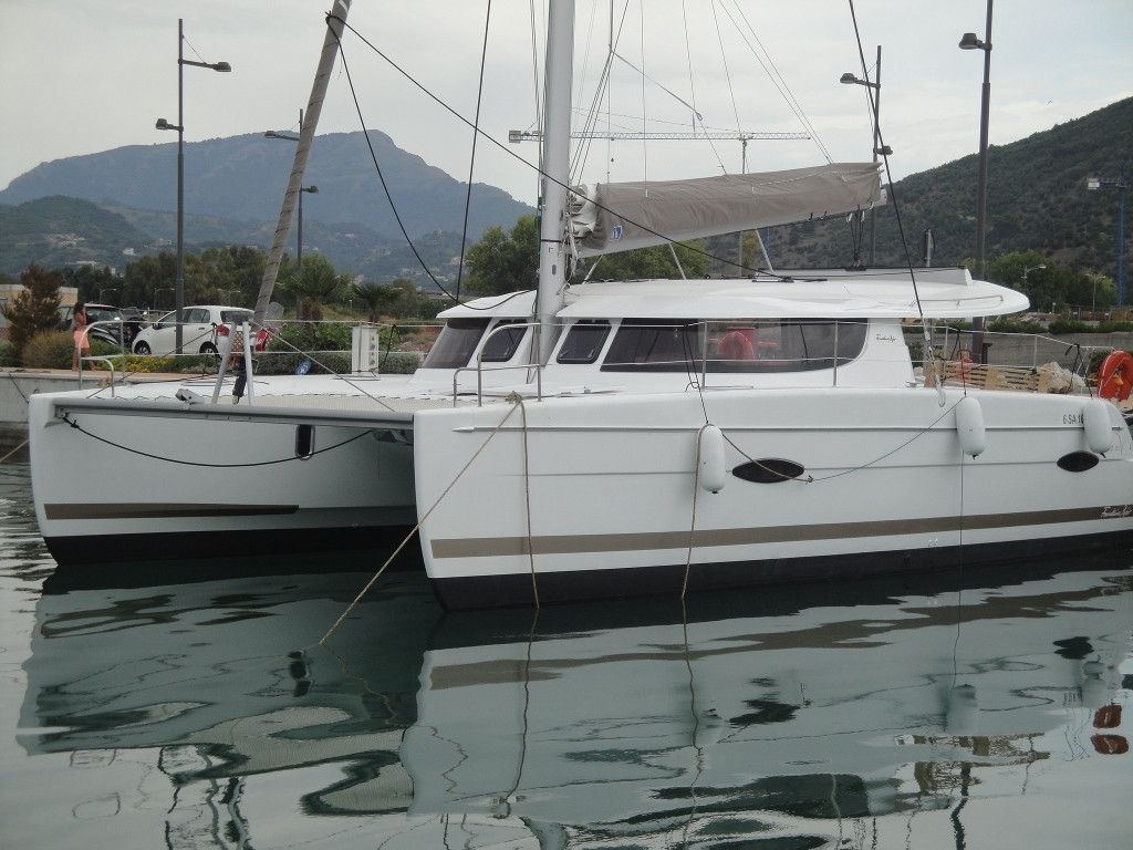 spain catamaran bareboat