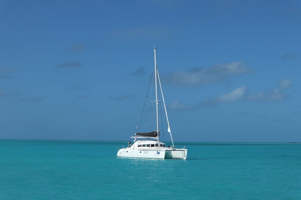 bareboat charter bahamas catamaran