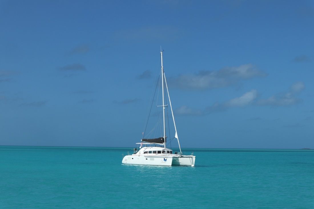 bareboat catamaran charter bahamas
